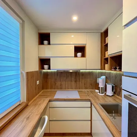 Apartment Modern & Sunny Studio